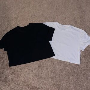 Nuuds cropped crewneck tees